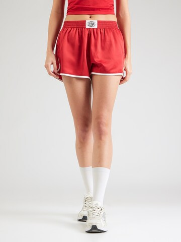 regular Pantaloni sportivi di ICANIWILL in rosso: frontale