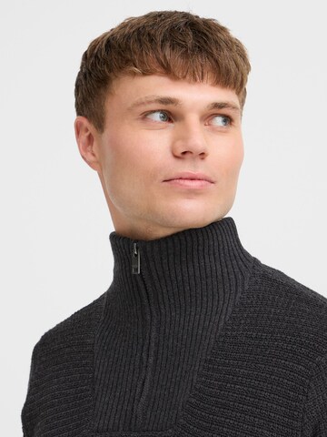 Pull-over ' RECO ' !Solid en gris