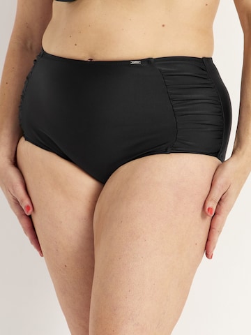 Cellbes of Sweden Bikinihose in Schwarz: Vorderseite