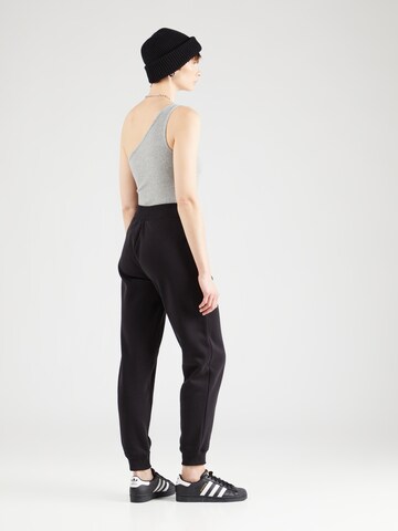 Calvin Klein Jeans - Tapered Pantalón en negro