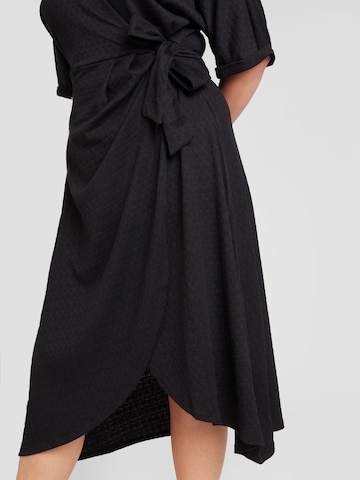 EVOKED Φόρεμα 'VIFIBIA' σε μαύρο