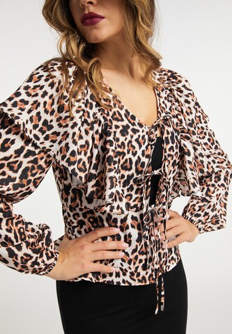 faina - Blusa em castanho