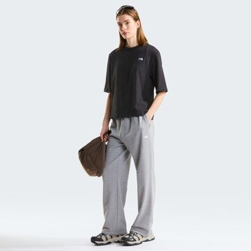 THE NORTH FACE Μπλουζάκι 'ESSENTIAL' σε μαύρο