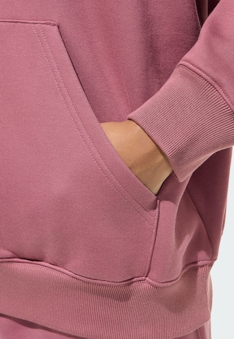 Sweat-shirt 'Essentials' ADIDAS ORIGINALS en rouge