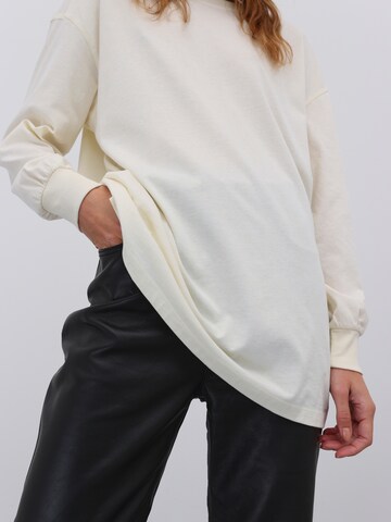 EDITED Shirt 'Clementine' (GOTS) in Beige