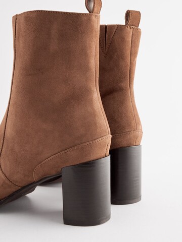 Next Stiefelette in Braun