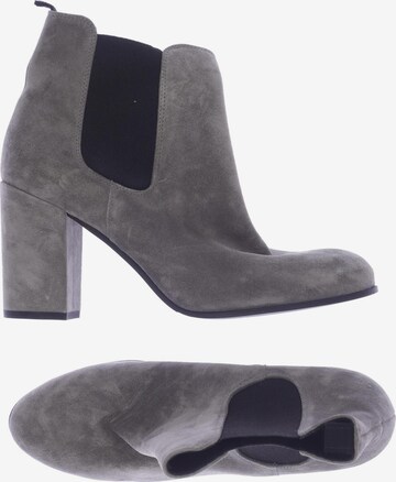 Kennel & Schmenger Dress Boots in 40,5 in Grey: front