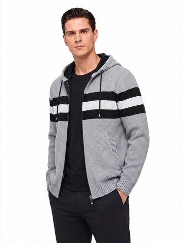 ALLTHEMEN Strickjacke 'Flausch'‌‌‌ in Grau