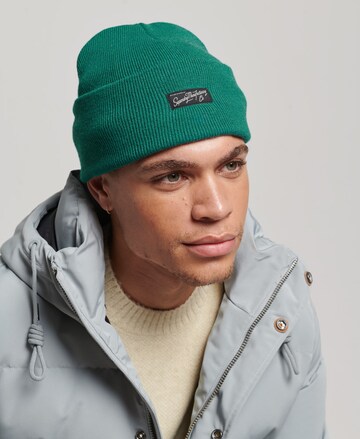 Superdry Muts in Groen: voorkant