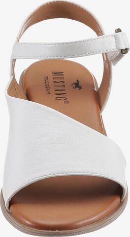 MUSTANG Sandals in White
