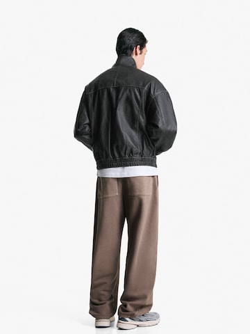 Veste mi-saison Bershka en noir
