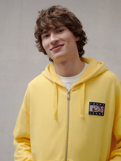 Tommy Jeans Veste de survêtement en jaune, Vue avec produit