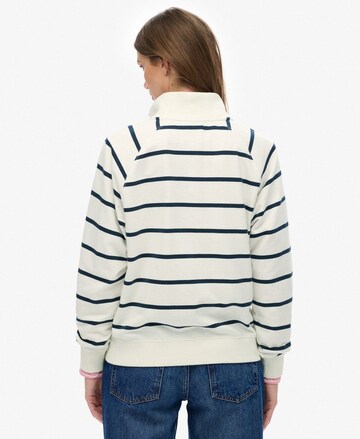 Sweat-shirt 'Athletic Essentials' Superdry en blanc