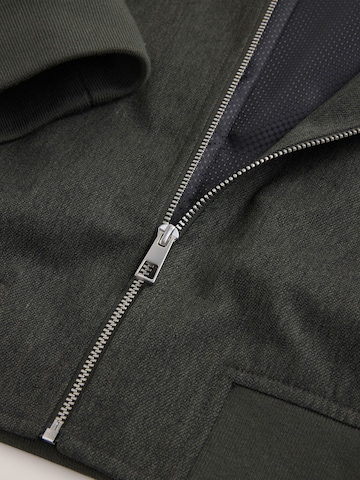 Next Демисезонная куртка в Зеленый