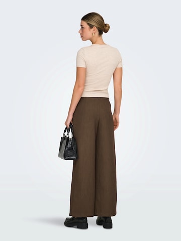 Loosefit Pantalon à pince 'ONLHATTIE' ONLY en marron