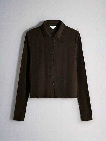 The Set Blouse in Bruin