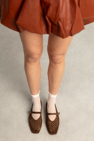 Ballerines SACHA en marron : devant