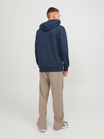 JACK & JONES Sweatshirt in Blauw