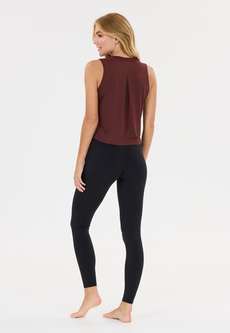 Athlecia Sports top 'Pacy V2' in Red