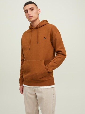 JACK & JONES - Sweatshirt 'STAR ROOF' em castanho: frente