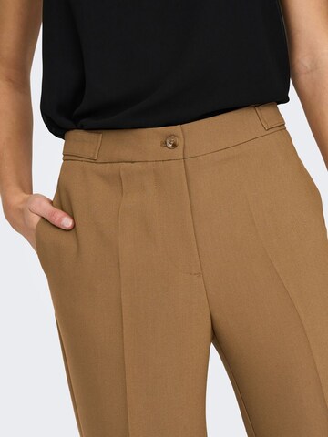 Regular Pantalon à plis 'Milian' ONLY en marron