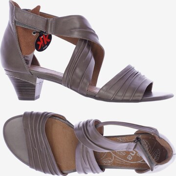 JANA Sandals & High-Heeled Sandals in 39 in Brown: front