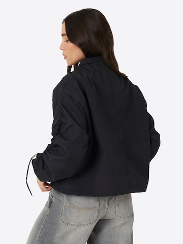 BRAVE SOUL Jacke in Schwarz