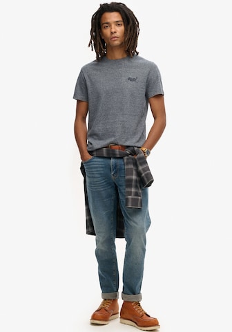 Tricou 'Essential' de la Superdry pe gri