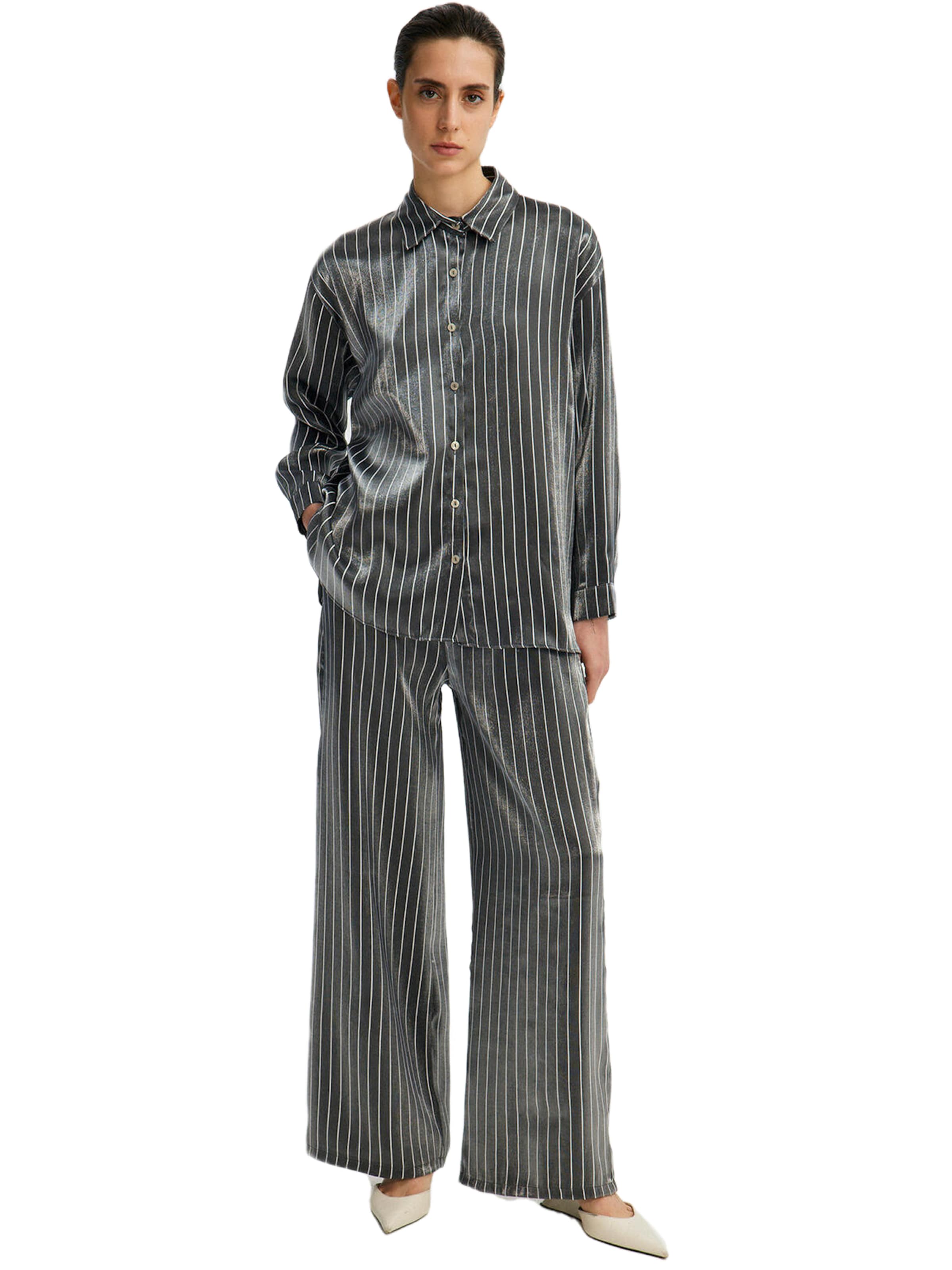 Touche Prive Pantsuit in Grey: front