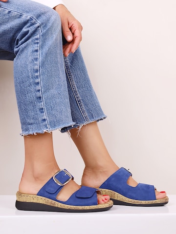 VITAFORM Mule in Blue