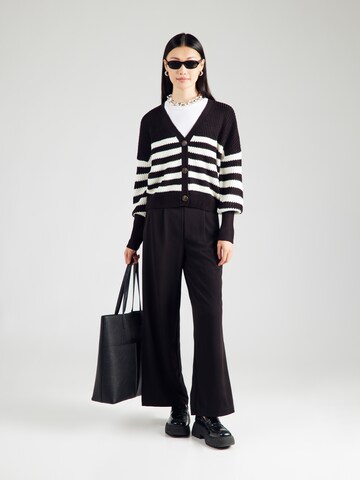 VERO MODA Gebreid vest 'VMLEA' in Zwart