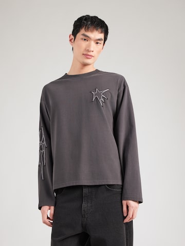 Maglietta di WEEKDAY in grigio