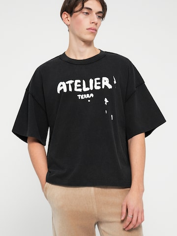 Atelier de roupa T-Shirt in Schwarz