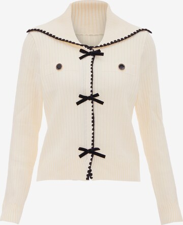 nolie Knit Cardigan in White: front