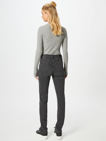 ESPRIT Regular Jeans in Zwart