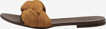 IZIA Mules in Brown: front