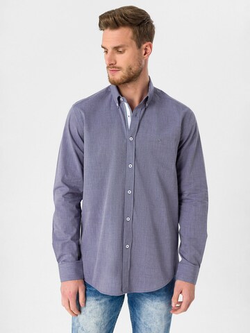 Coupe regular Chemise Dandalo en bleu : devant