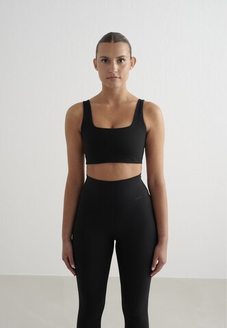 Reggiseno 'Sense' di Aim'n in nero: frontale
