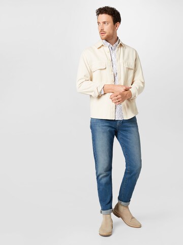 Coupe regular Chemise JOOP! Jeans en blanc