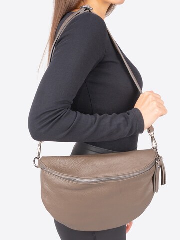 Seasons of April Gürteltasche 'Jaime' in Braun