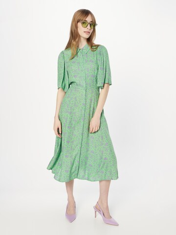 Rochie tip bluză 'Telli' de la Y.A.S pe verde