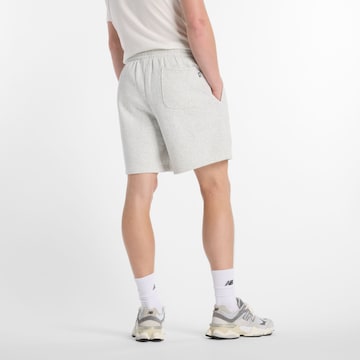 new balance Regular Broek 'Reimagined Fleece Graphic Short 7' in Grijs