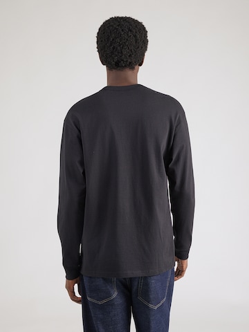 Nike Sportswear - Camisa 'PREM ESS' em preto