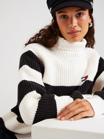Tommy Jeans Pullover in Schwarz