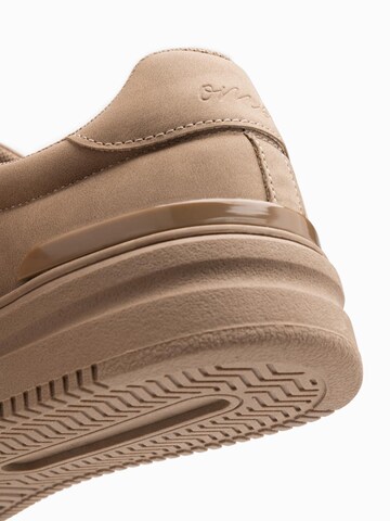 Ombre Platform trainers in Brown