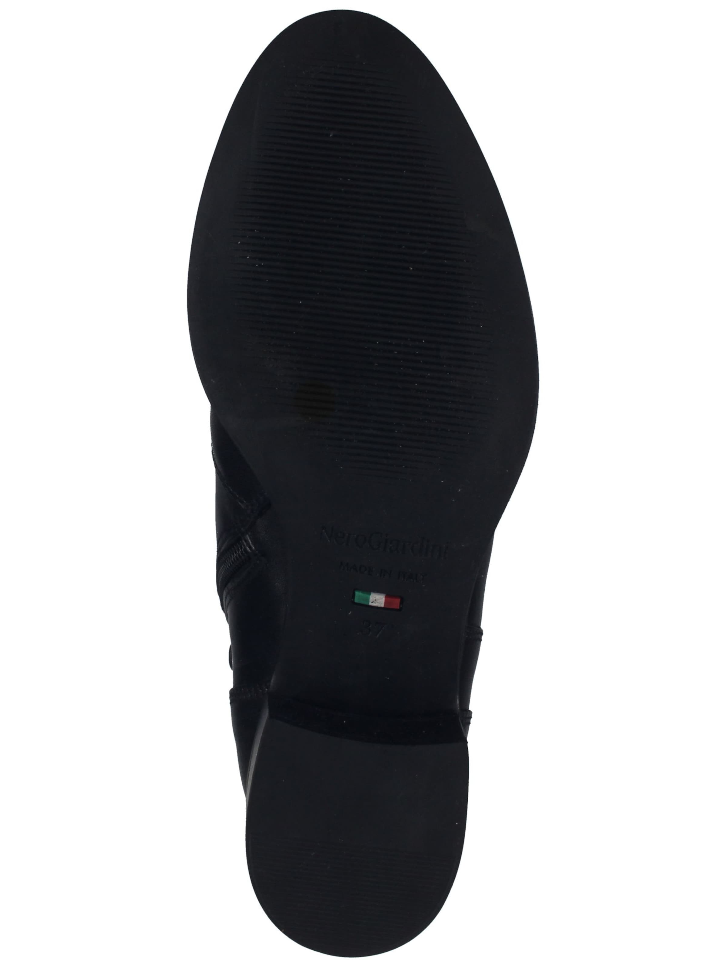 Nero Giardini Ankle Boots in Black