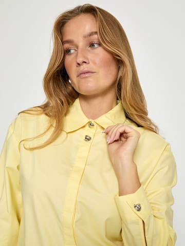 Peppercorn - Camiseta 'Mari' en amarillo