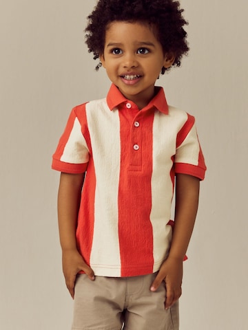 Next Shirt in Orange: front