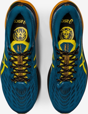 Scarpa da corsa di ASICS in blu