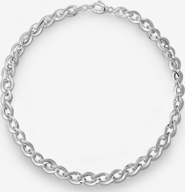 Quinn Necklace in Silver: front